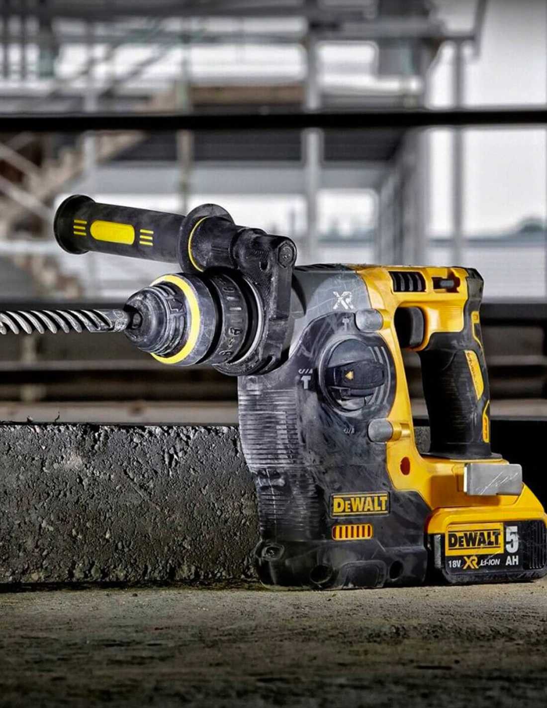 Kit Dewalt 11 herramientas + 3bat 5Ah + Cargador DCB115 + 4xTSTAK DCK111P3