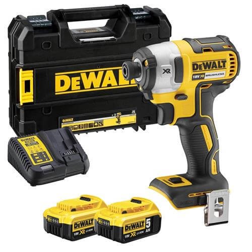 Atornillador de Impacto 18V XR sin escobillas 205Nm con 2 baterías 5Ah y maletín Dewalt DCF887P2