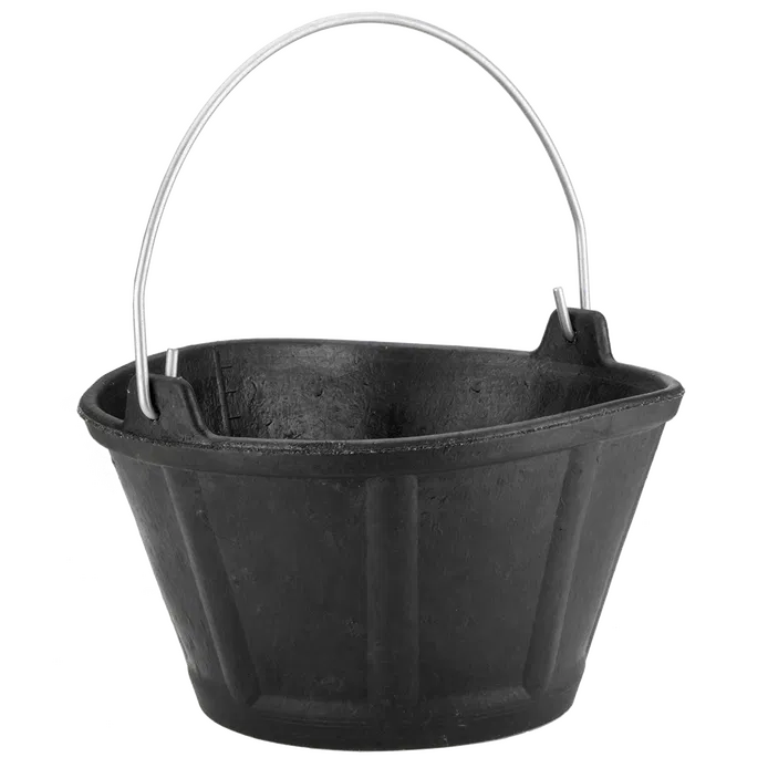 Bellota BKC10BM 10L Italian rubber bucket with metal handle